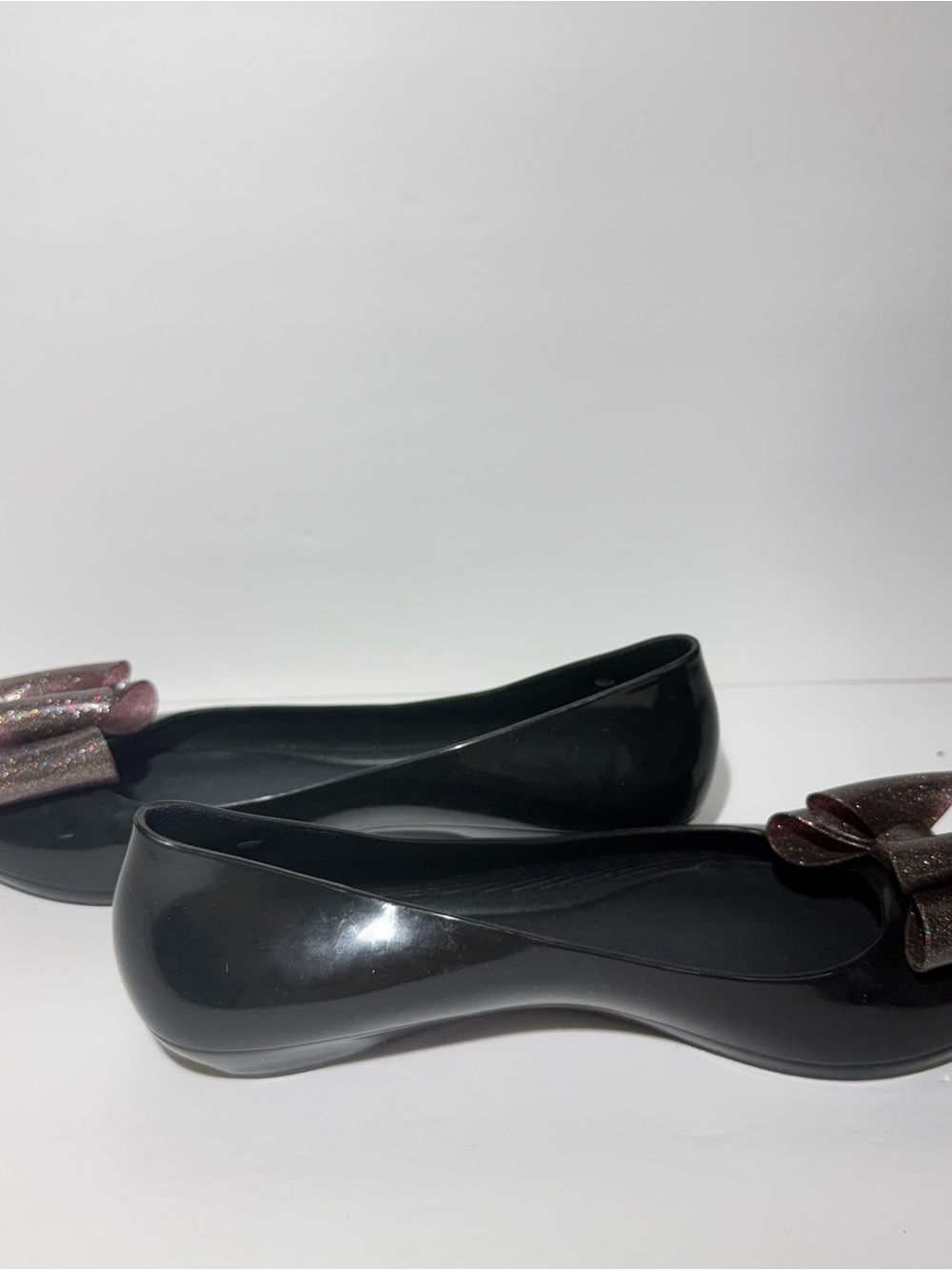 😍ME Makeover Essentials Black Patent Flats with Sparkle Brown Bow size 8 - Picture 3 of 5